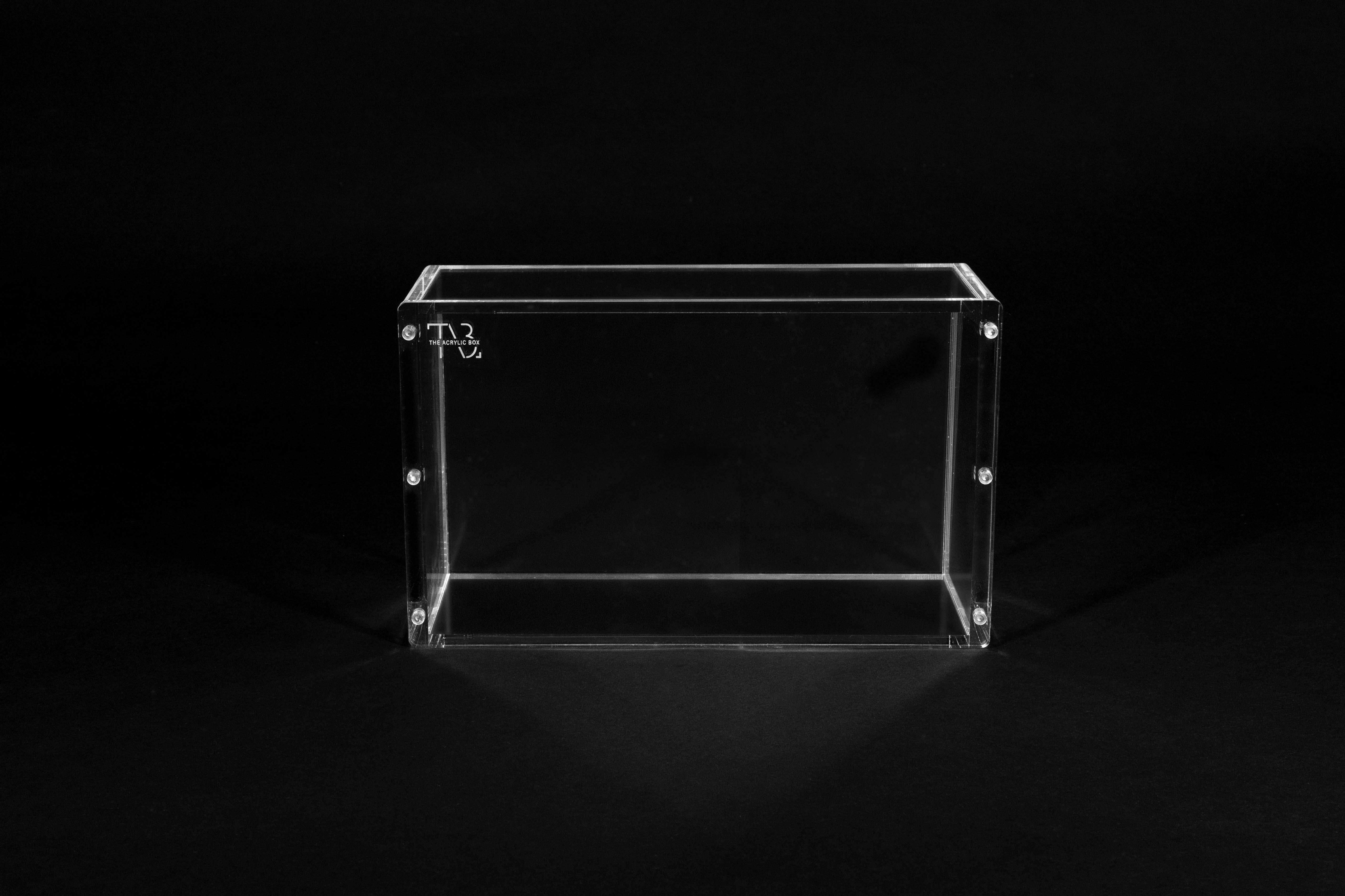 The Acrylic Box - Magic the Gathering: Play Booster Box